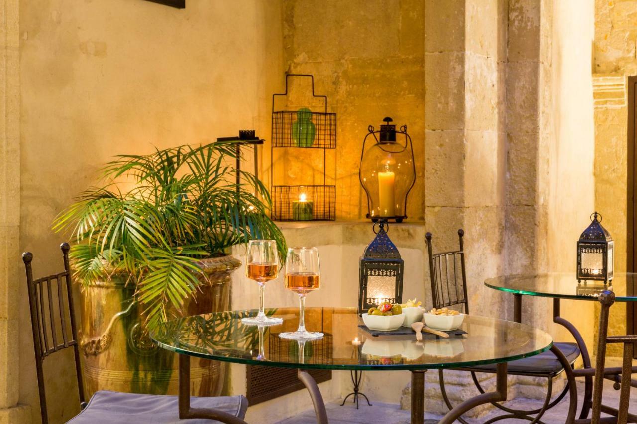Best Western Marquis De La Baume Nîmes Eksteriør bilde